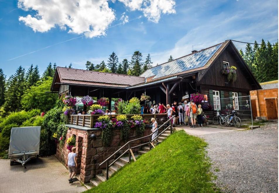 Ferienwohnung Am Enzufer Mit Balkon In Bad Wildbad Im Schwarzwald Εξωτερικό φωτογραφία